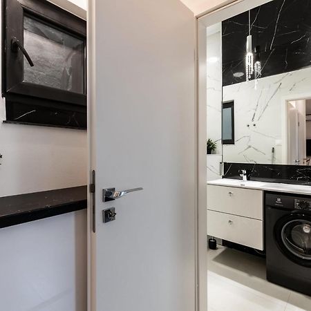 Quiet Very Central & Stylish Apt بودابست المظهر الخارجي الصورة