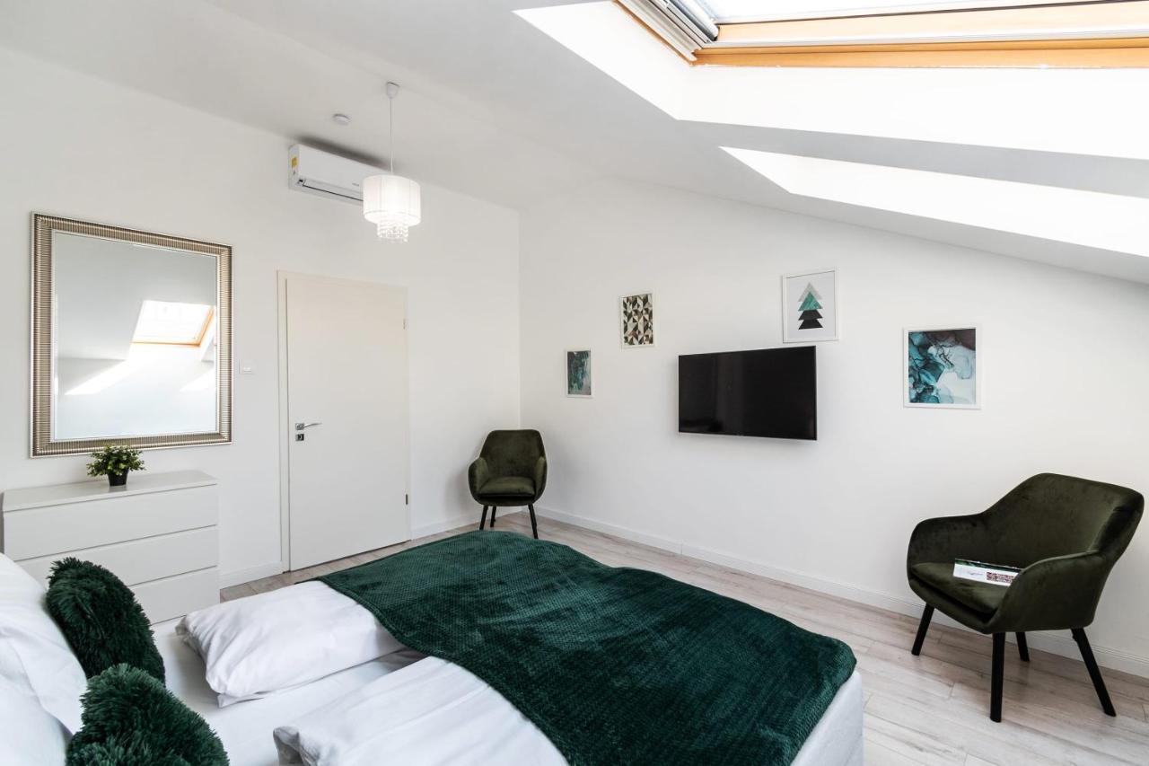 Quiet Very Central & Stylish Apt بودابست المظهر الخارجي الصورة