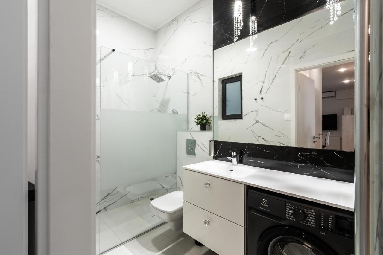 Quiet Very Central & Stylish Apt بودابست المظهر الخارجي الصورة